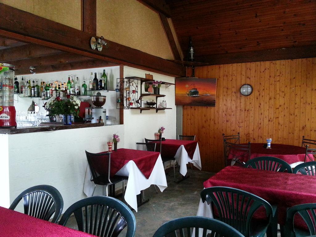 Camping De Flechat Hotel Orcival Luaran gambar
