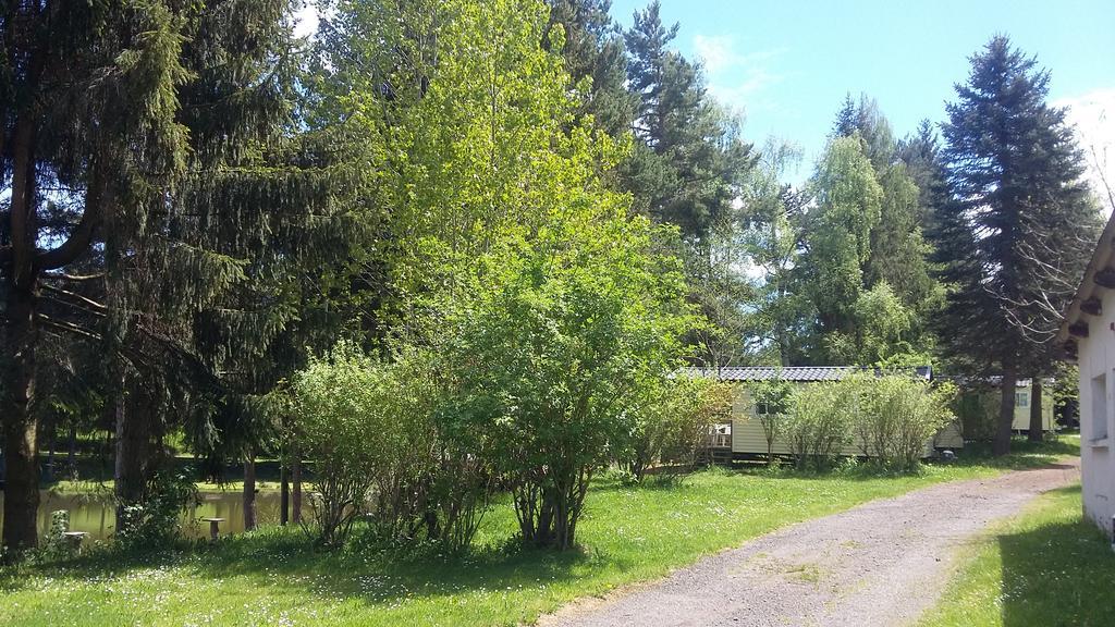 Camping De Flechat Hotel Orcival Luaran gambar