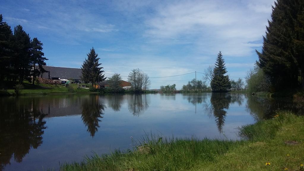 Camping De Flechat Hotel Orcival Luaran gambar